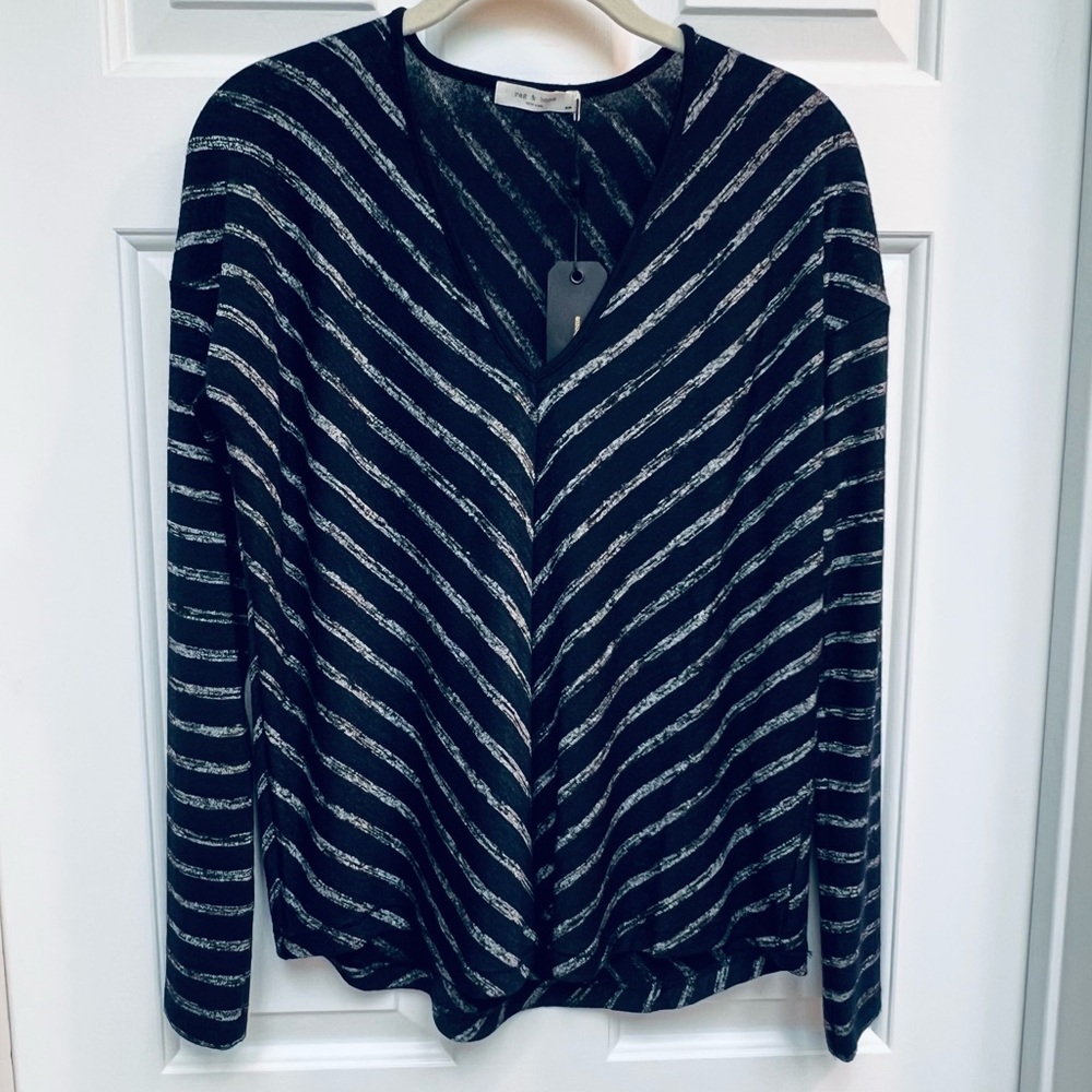 NWT Rag & Bone Hudson V-Neck in Navy and Black Heather Stripe size S